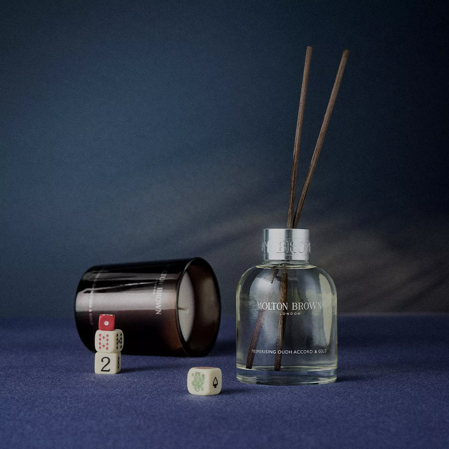  Mesmerising Oudh Accord & Gold Aroma Reeds 5fl oz